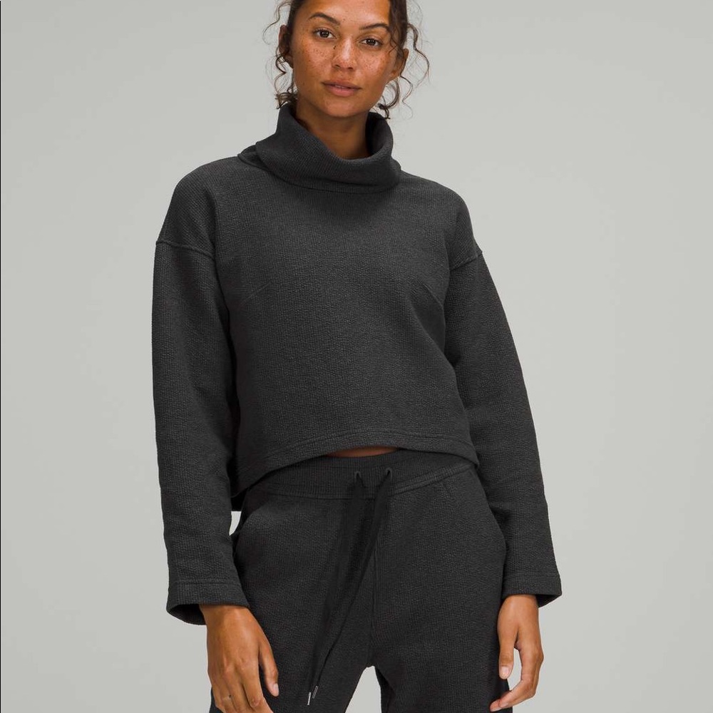 Lululemon Ribbed Funnel Neck Pullover